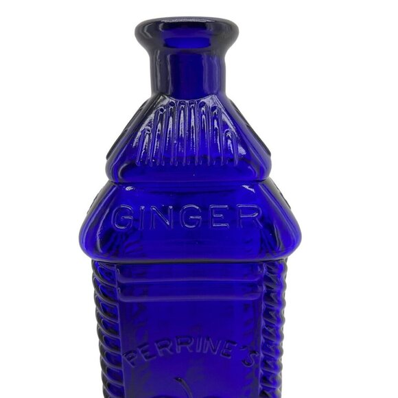 Vintage Perrines Malt Whiskey Bottle Philadelphia Colbalt Blue 3D Apple Ginger - Picture 3 of 15